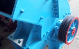 Hammer crusher jamming problem on the mechanical impact