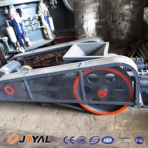 Double-tooth roller crusher features